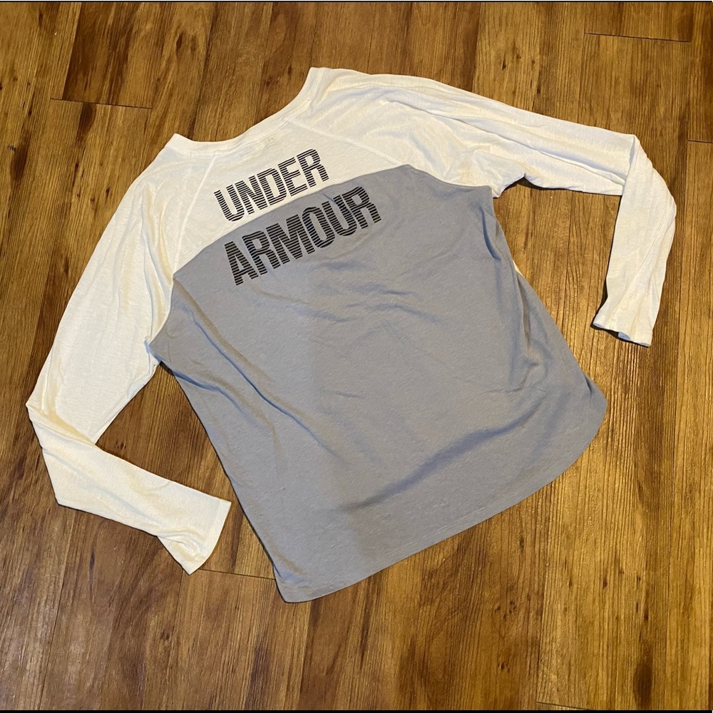 Womens loose Under Armour Long Sleeve size XL